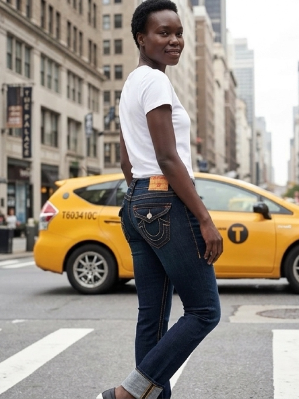 True Religion Low Rise Skinny Cut Cuffed Womenâs Jeans In Dark Wash Size 32